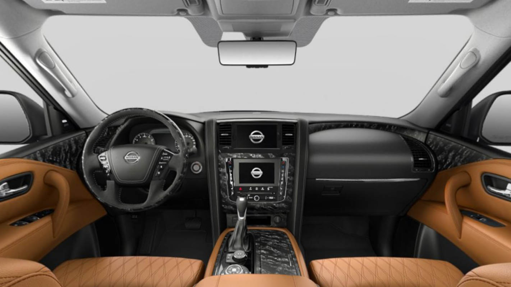 Nissan PATROL, interior